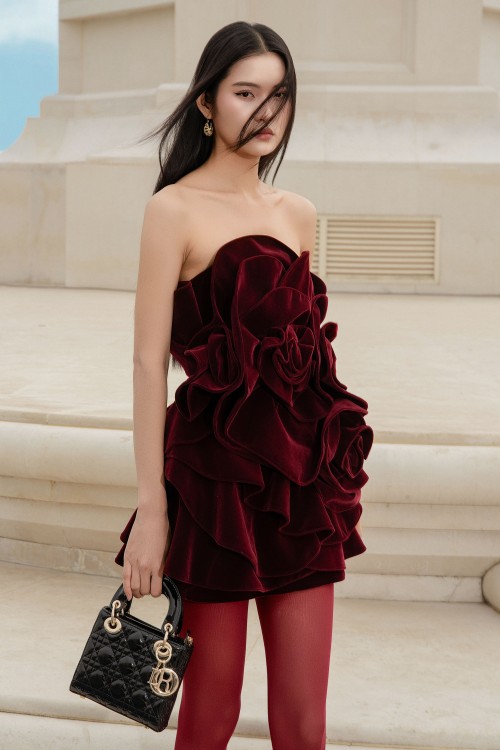 Sixdo Wine 3D Flower Velvet Mini Dress